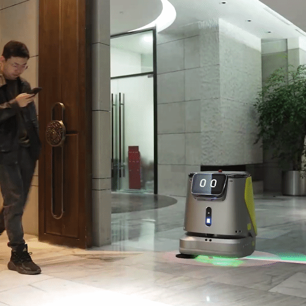 Smart Cleaning Robot display unit